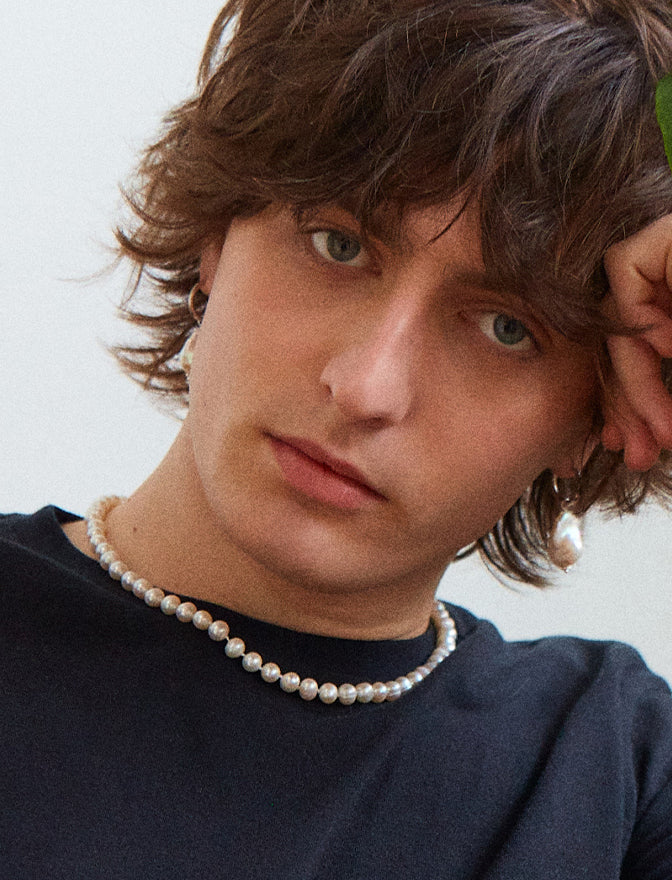 Unisex jewellery - blurring the lines between men’s and women’s jewellery